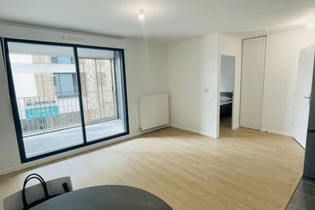 Vue n°2 Appartement 2 pièces T2 F2 à louer - Draveil (91210)