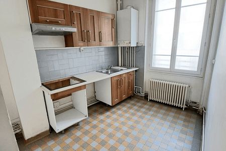 Vue n°3 Appartement 3 pièces T3 F3 à louer - Meulan (78250)