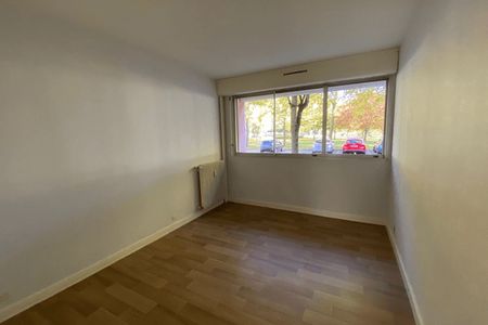 Vue n°2 Appartement 2 pièces T2 F2 à louer - Poitiers (86000)