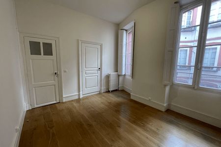 Vue n°3 Appartement 4 pièces à louer - Toulouse (31000) 1 800 €/mois cc