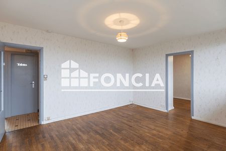 Vue n°2 Appartement 2 pièces T2 F2 à vendre - Séméac (65600)