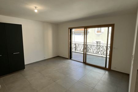 Vue n°2 Appartement 4 pièces T4 F4 à louer - Evian Les Bains (74500)