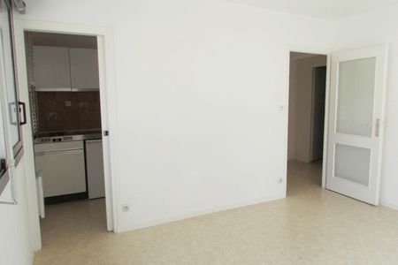 Vue n°3 Appartement 2 pièces T2 F2 à louer - Grenoble (38000)