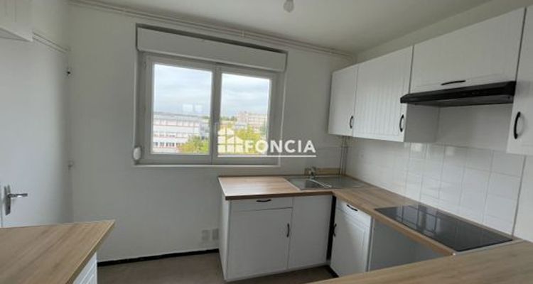 Vue n°1 Appartement 4 pièces à louer - Dijon (21000) 650 €/mois cc