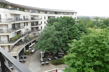 Appartement a louer rueil-malmaison - 2 pièce(s) - 42.4 m2 - Surfyn