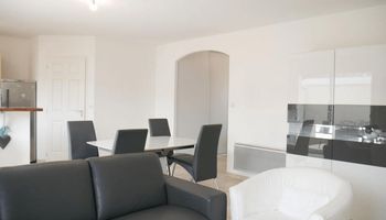 maison 4 pièces à louer QUINSAC 33360 92.2 m²