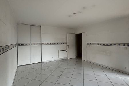 Appartement a louer goussainville - 1 pièce(s) - 32.5 m2 - Surfyn