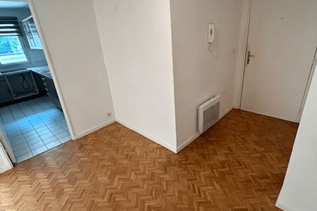 Vue n°2 Appartement 3 pièces T3 F3 à louer - Antony (92160)