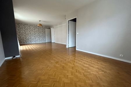 Vue n°2 Appartement 4 pièces T4 F4 à louer - Poissy (78300)