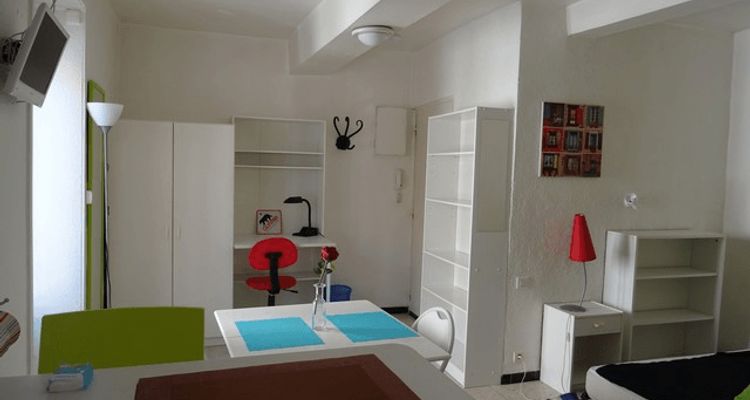 appartement-meuble 1 pièce à louer NIMES 30000 20 m²