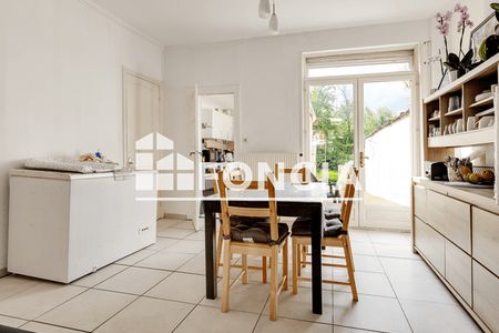 Vue n°3 Maison 4 pièces T4 F4 à vendre - Lille (59160)