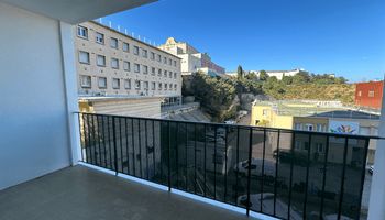 appartement 3 pièces à louer MARSEILLE 1ᵉʳ 13001 54.9 m²